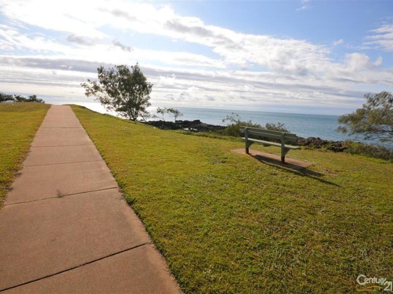 7  Arthur Brown Court, Coral Cove QLD 4670