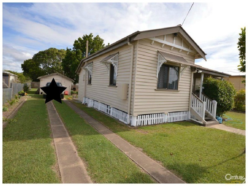 11 Steffensen Street, Svensson Heights QLD 4670