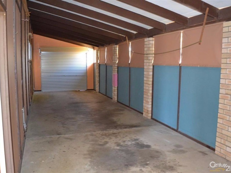 Avenell Heights QLD 4670