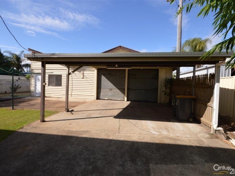 4 Normanby Street, Bundaberg South QLD 4670
