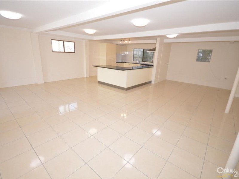 4 Normanby Street, Bundaberg South QLD 4670