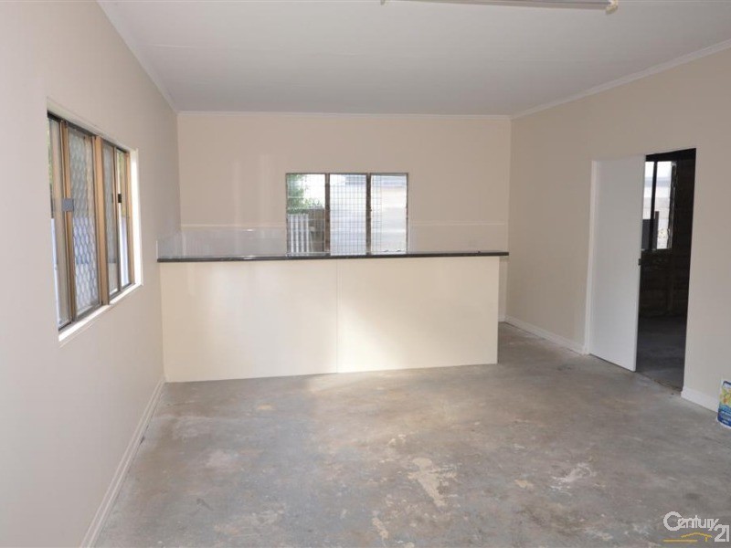 4 Normanby Street, Bundaberg South QLD 4670