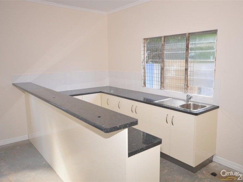 4 Normanby Street, Bundaberg South QLD 4670