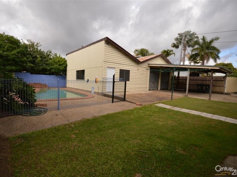 4 Normanby Street, Bundaberg South QLD 4670