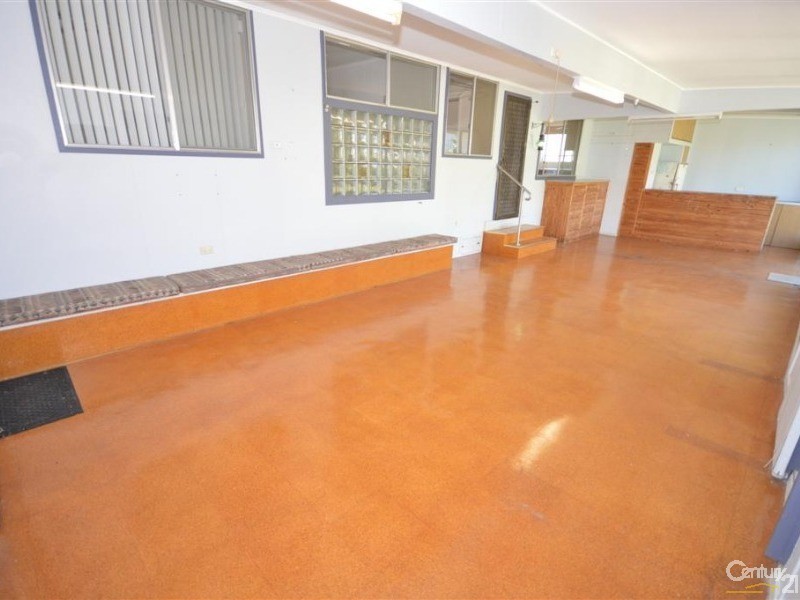 18 McCracken Street, Walkervale QLD 4670