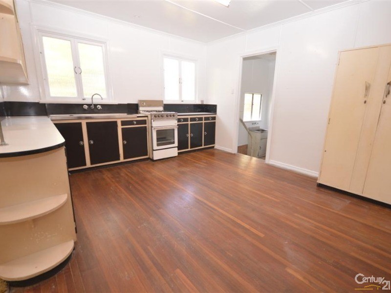 6 Kepnock Road, Kepnock QLD 4670