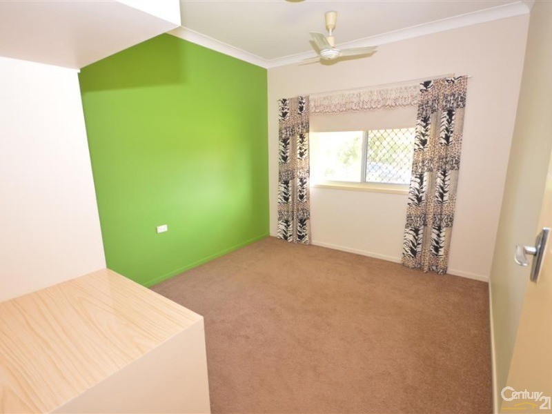 1279 Moore Park Road, Gooburrum QLD 4670