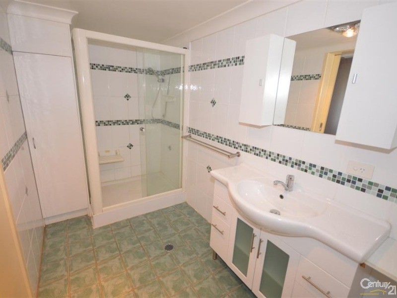 1279 Moore Park Road, Gooburrum QLD 4670