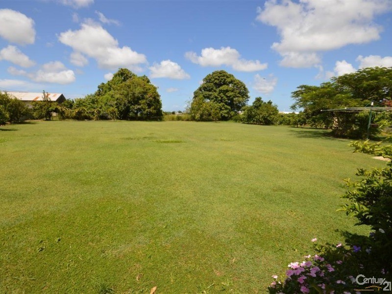 1279 Moore Park Road, Gooburrum QLD 4670