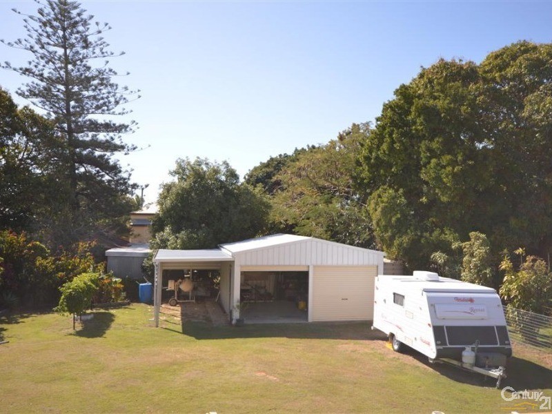 4 Coomber Street, Svensson Heights QLD 4670