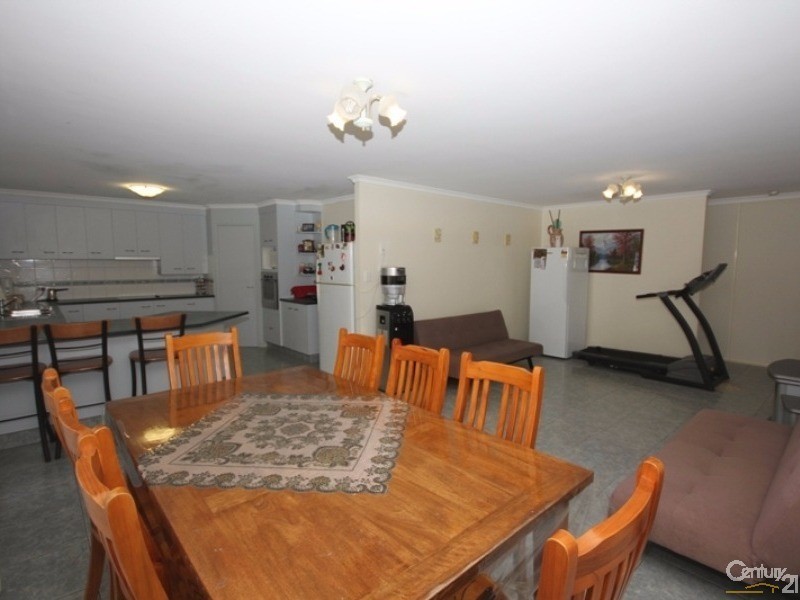 2 Carswell Court, Kepnock QLD 4670