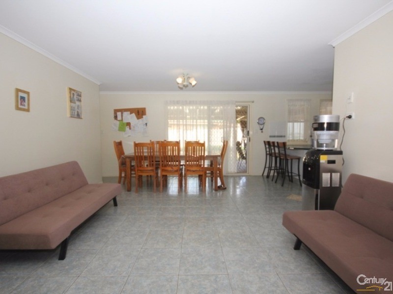 2 Carswell Court, Kepnock QLD 4670