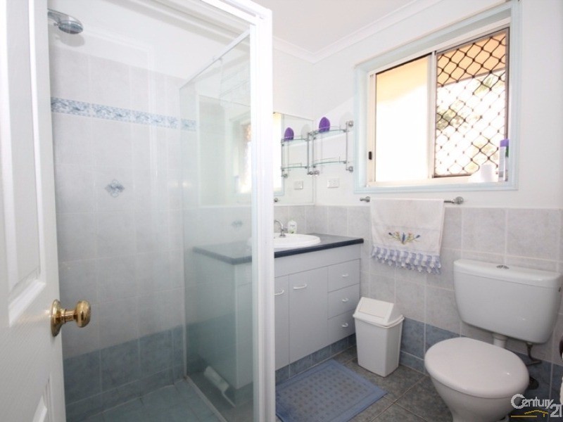 2 Carswell Court, Kepnock QLD 4670