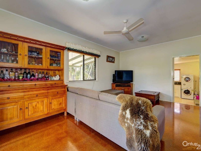 618 Moore Park Road, Welcome Creek QLD 4670