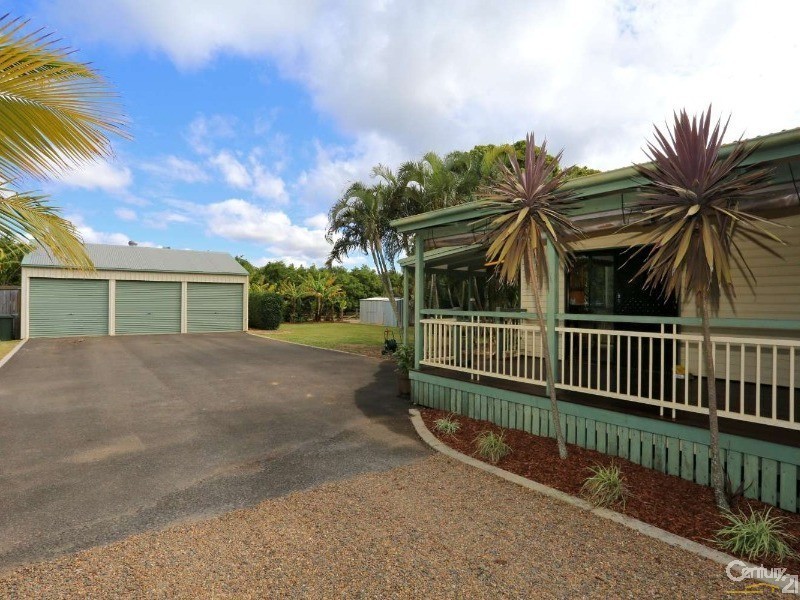 618 Moore Park Road, Welcome Creek QLD 4670