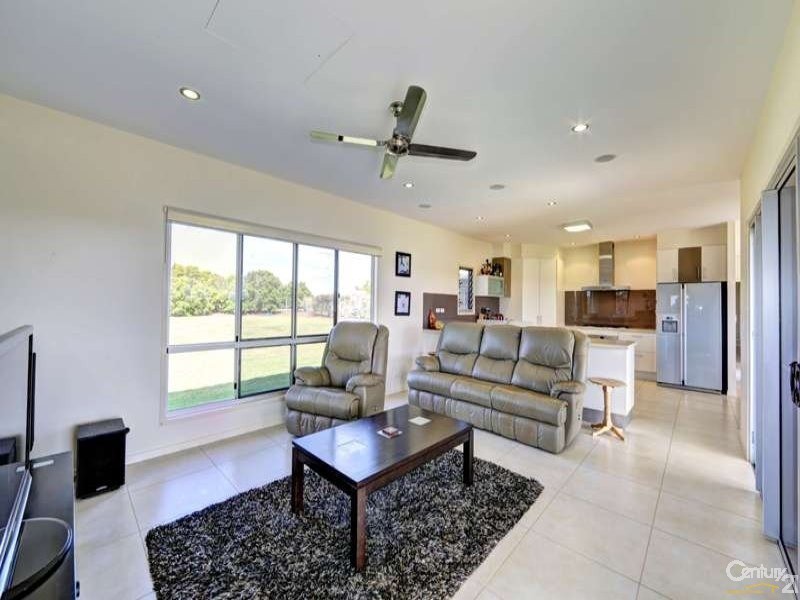 976 Pine Creek Road, Pine Creek QLD 4670