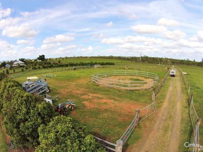 976 Pine Creek Road, Pine Creek QLD 4670