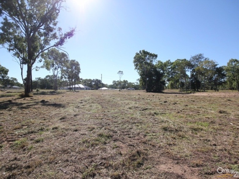 44 Kingfisher Crescent, Moore Park Beach QLD 4670