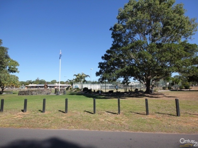 44 Kingfisher Crescent, Moore Park Beach QLD 4670