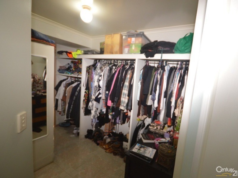 21 Loney Street, Avenell Heights QLD 4670