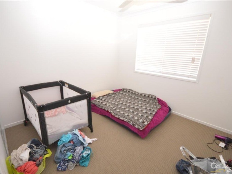 16 Regency Road, Moore Park Beach QLD 4670