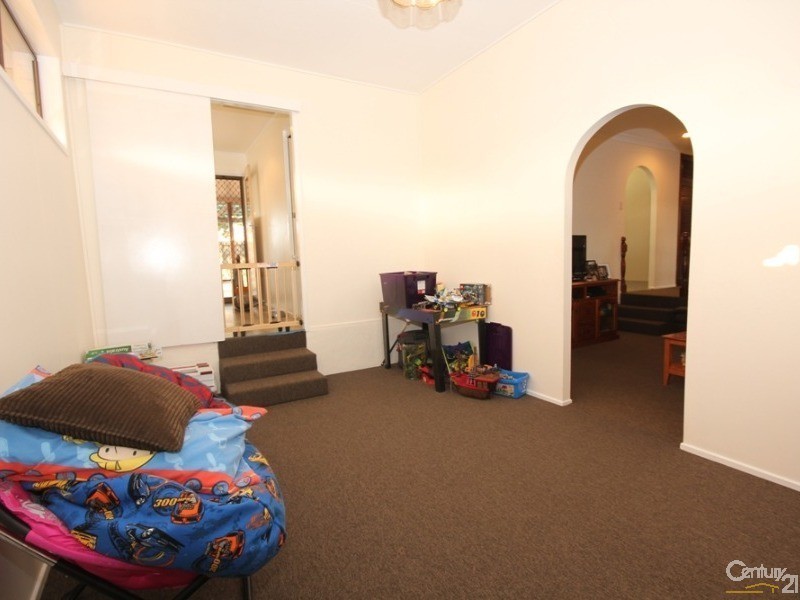 31 Baldwin Cres, Avoca QLD 4670