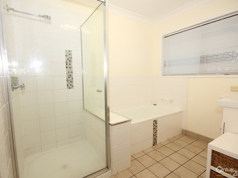 31 Baldwin Cres, Avoca QLD 4670