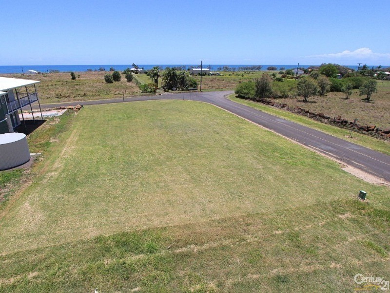 137 Shelley Street, Burnett Heads QLD 4670