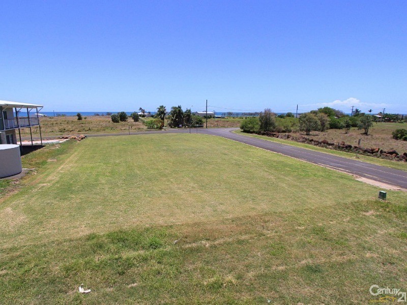 137 Shelley Street, Burnett Heads QLD 4670