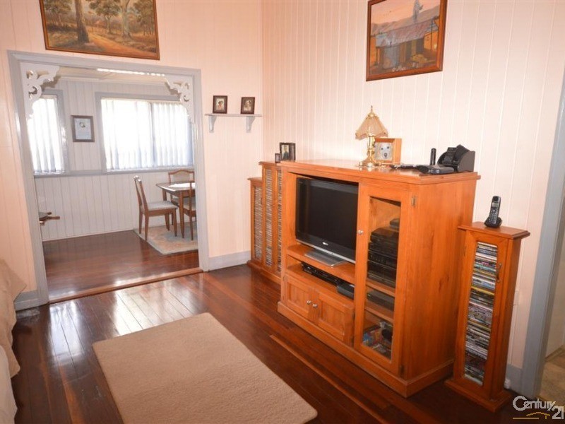 150 Walker Street, Svensson Heights QLD 4670