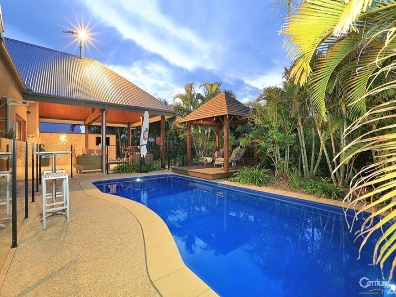 6 Aquarius Drive, Bargara QLD 4670