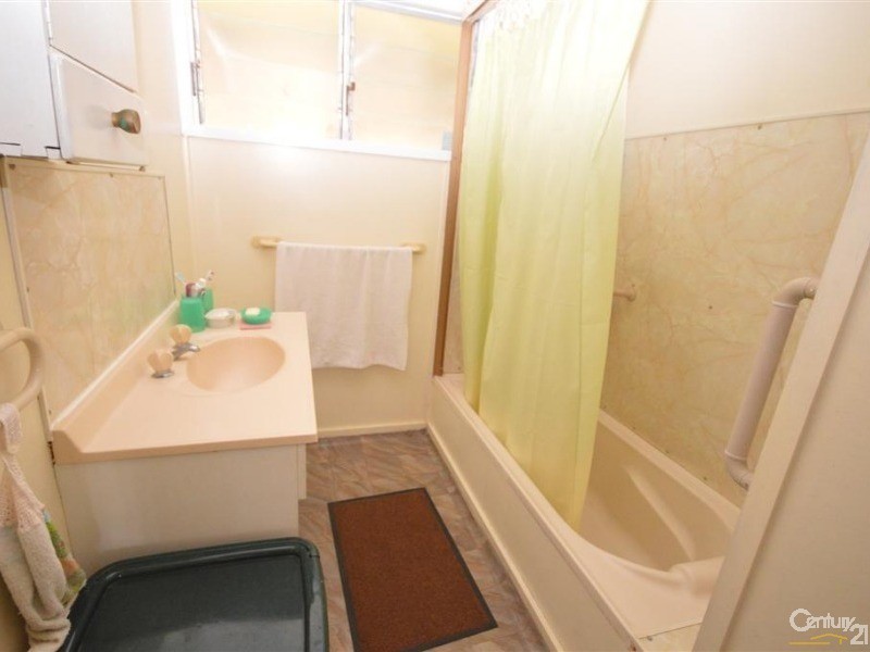 159 Barolin Street, Avenell Heights QLD 4670