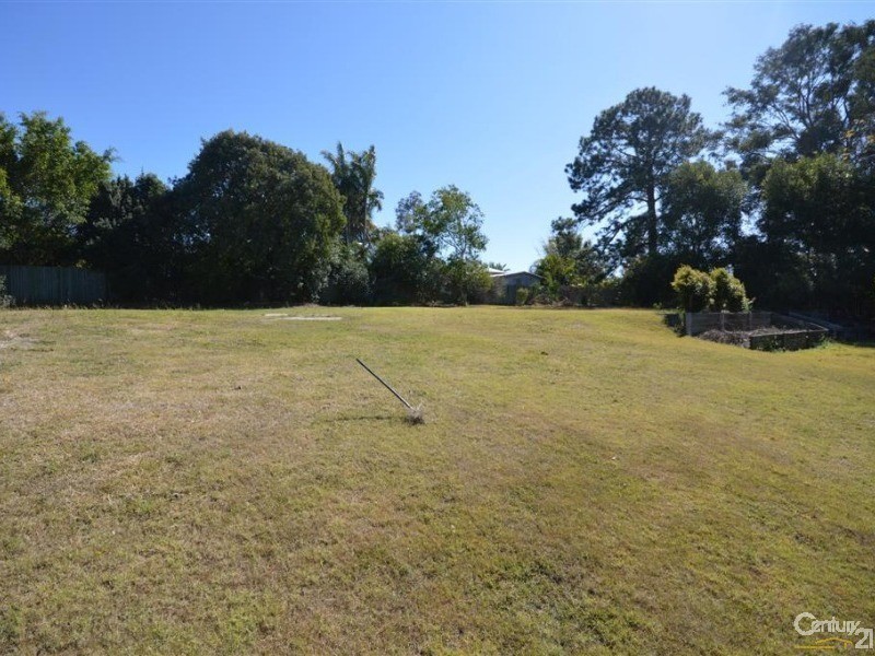 1  Ford Street, Bundaberg South QLD 4670