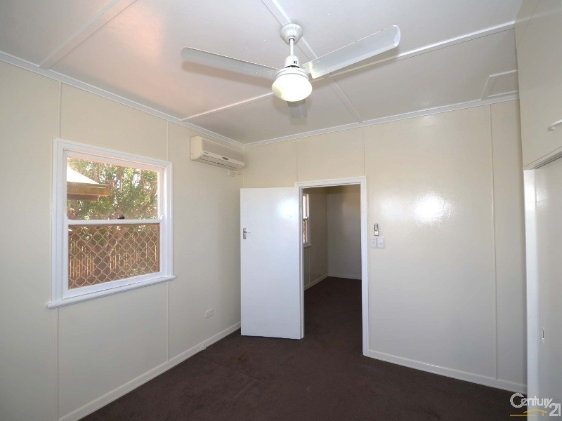 338  Elliott Heads Road, Woongarra QLD 4670