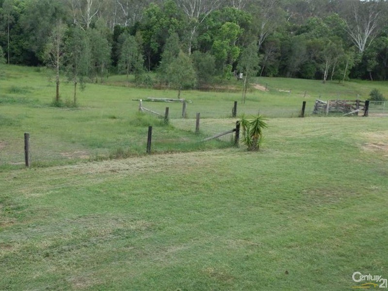 35 Misty Gums Drive, Apple Tree Creek QLD 4660