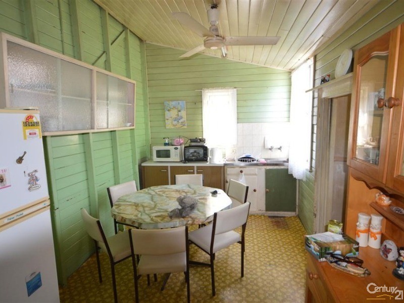 124 Woongarra Street, Bundaberg West QLD 4670