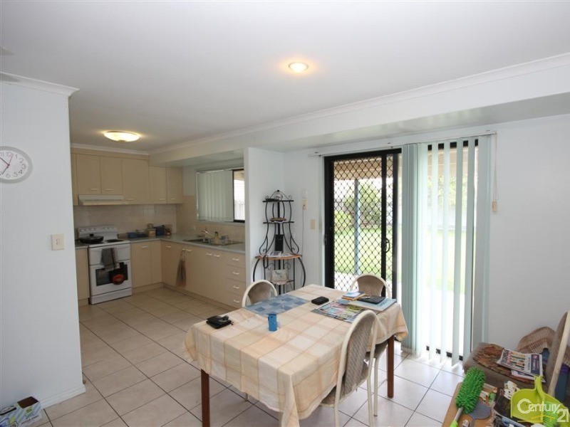 70 Clearview Avenue, Thabeban QLD 4670