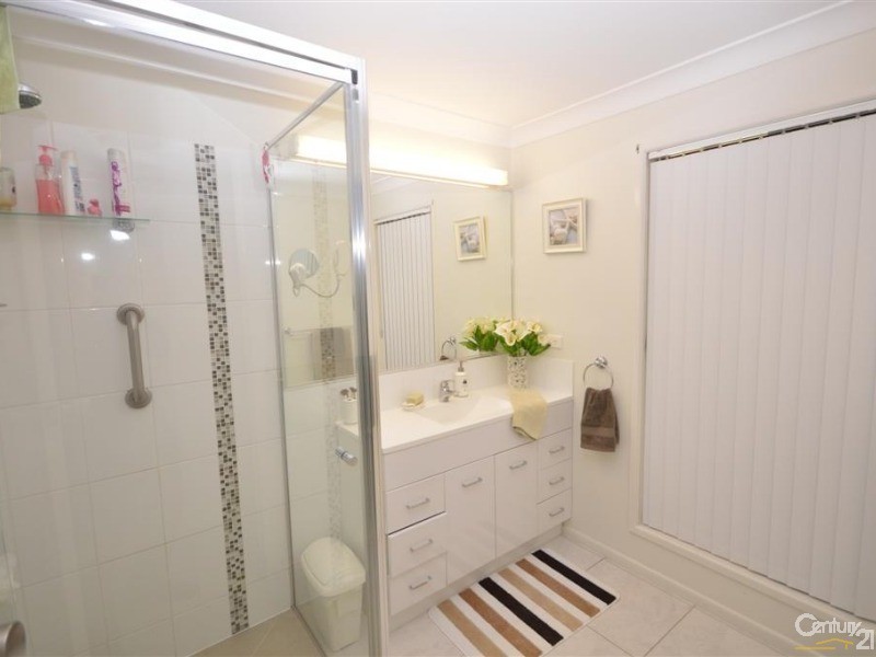 7  Strathdee Avenue, Bundaberg South QLD 4670