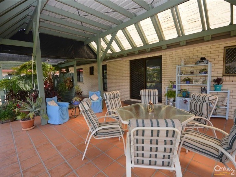 7  Strathdee Avenue, Bundaberg South QLD 4670