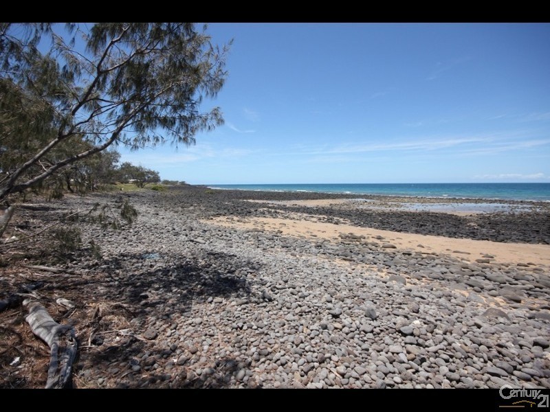 16 Chantelle Circuit, Coral Cove QLD 4670