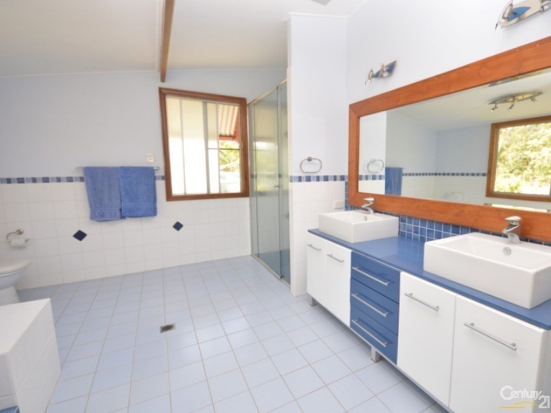 22A Pleasant Drive, Sharon QLD 4670