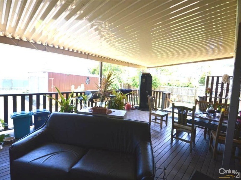 30 Thabeban Street, Avenell Heights QLD 4670