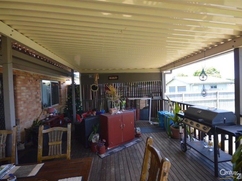 30 Thabeban Street, Avenell Heights QLD 4670