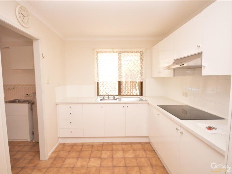 1/18  Branyan Street, Bundaberg West QLD 4670