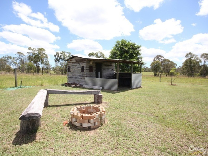 216 Old Bushs Road, Avondale QLD 4670