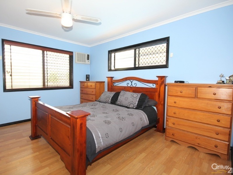 216 Old Bushs Road, Avondale QLD 4670