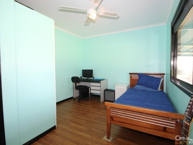 216 Old Bushs Road, Avondale QLD 4670
