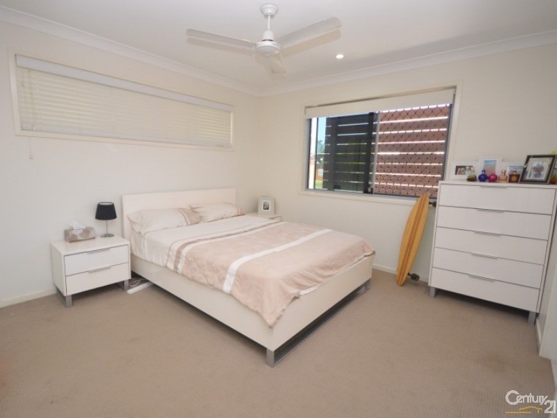 1/9  Robert Street, Bundaberg South QLD 4670