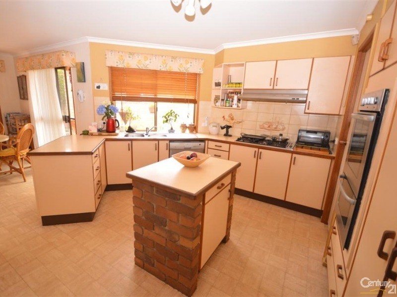 5 Clay Court, Kepnock QLD 4670