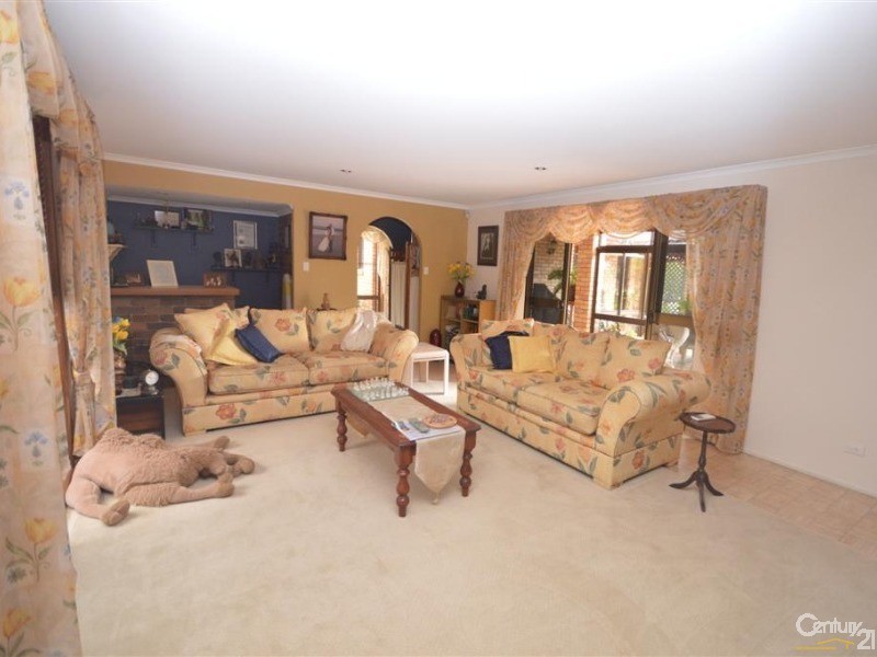 5 Clay Court, Kepnock QLD 4670